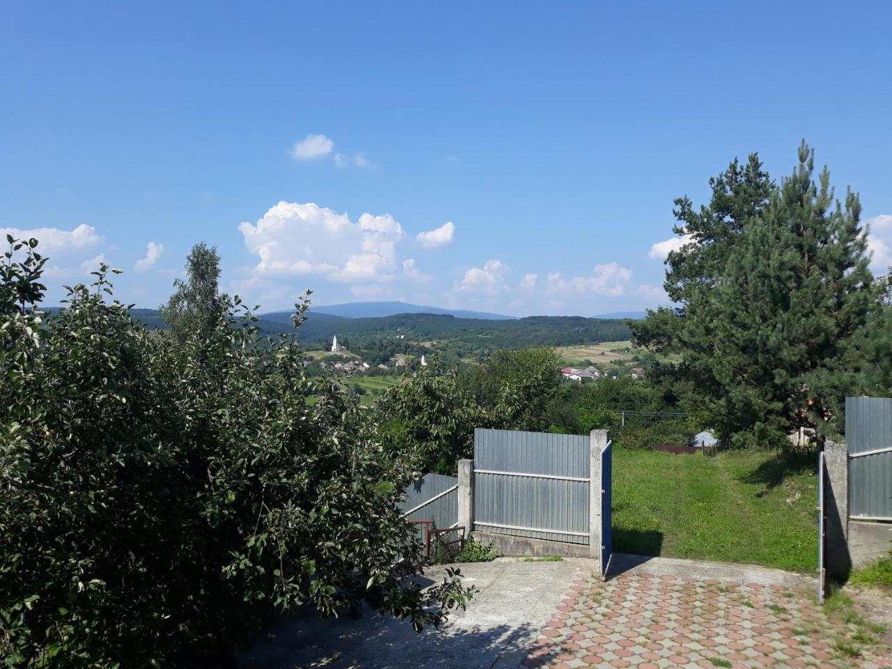 Котедж "Лісовий Затишок" Glubokoye Extérieur photo