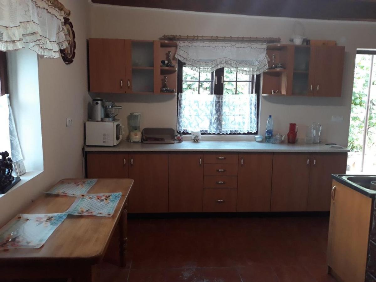 Котедж "Лісовий Затишок" Glubokoye Extérieur photo